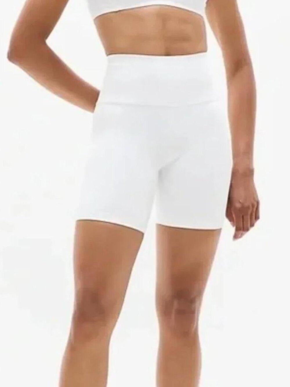 ATHLETA Women's Elation Ultra High Rise 7" Short Size L In White